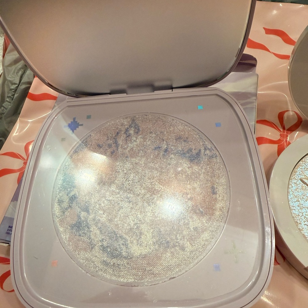 NWOB Highlighter Bundle of 3 - Picture 4 of 9